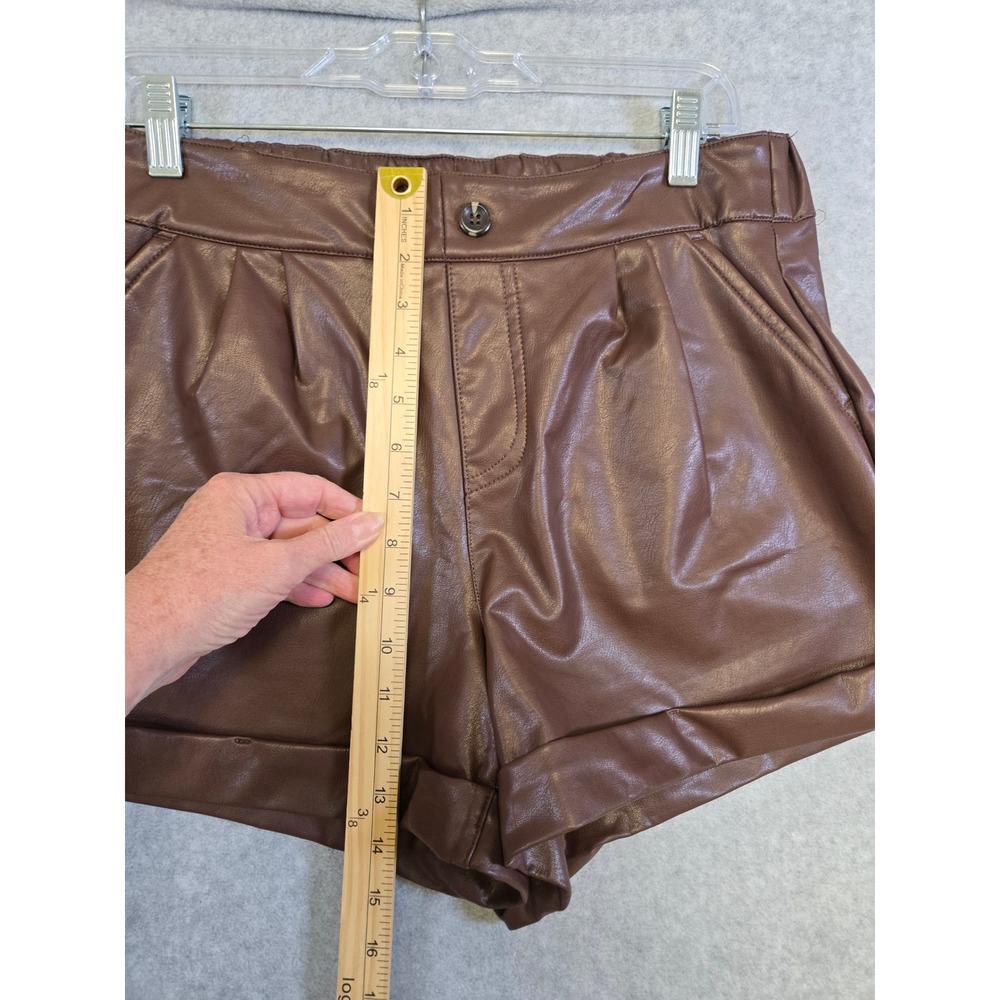 Sincerely Jules Womens L Brown Faux Leather Pleated Shorts High Rise Fall - Picture 7 of 9
